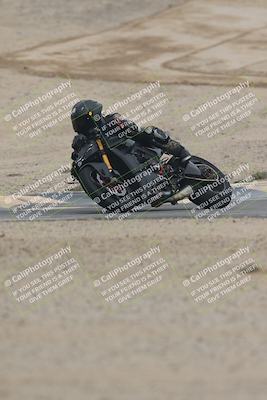 media/Sep-21-2025-Race Pace (Sun) [[98bf33ef95]]/Non Verified/1-Turns 9 and 10 (8am)/